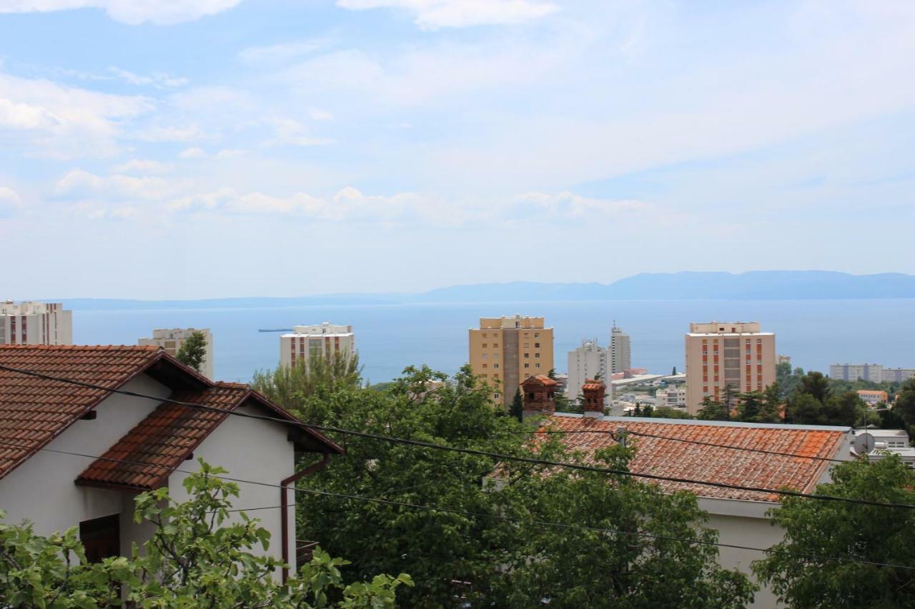 Blue Moon Apartments Rijeka Exterior photo