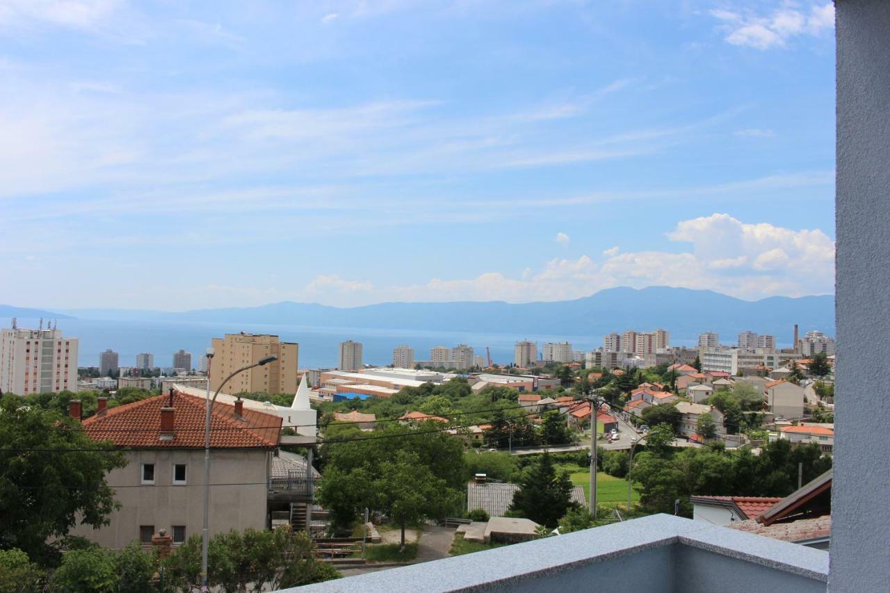 Blue Moon Apartments Rijeka Exterior photo